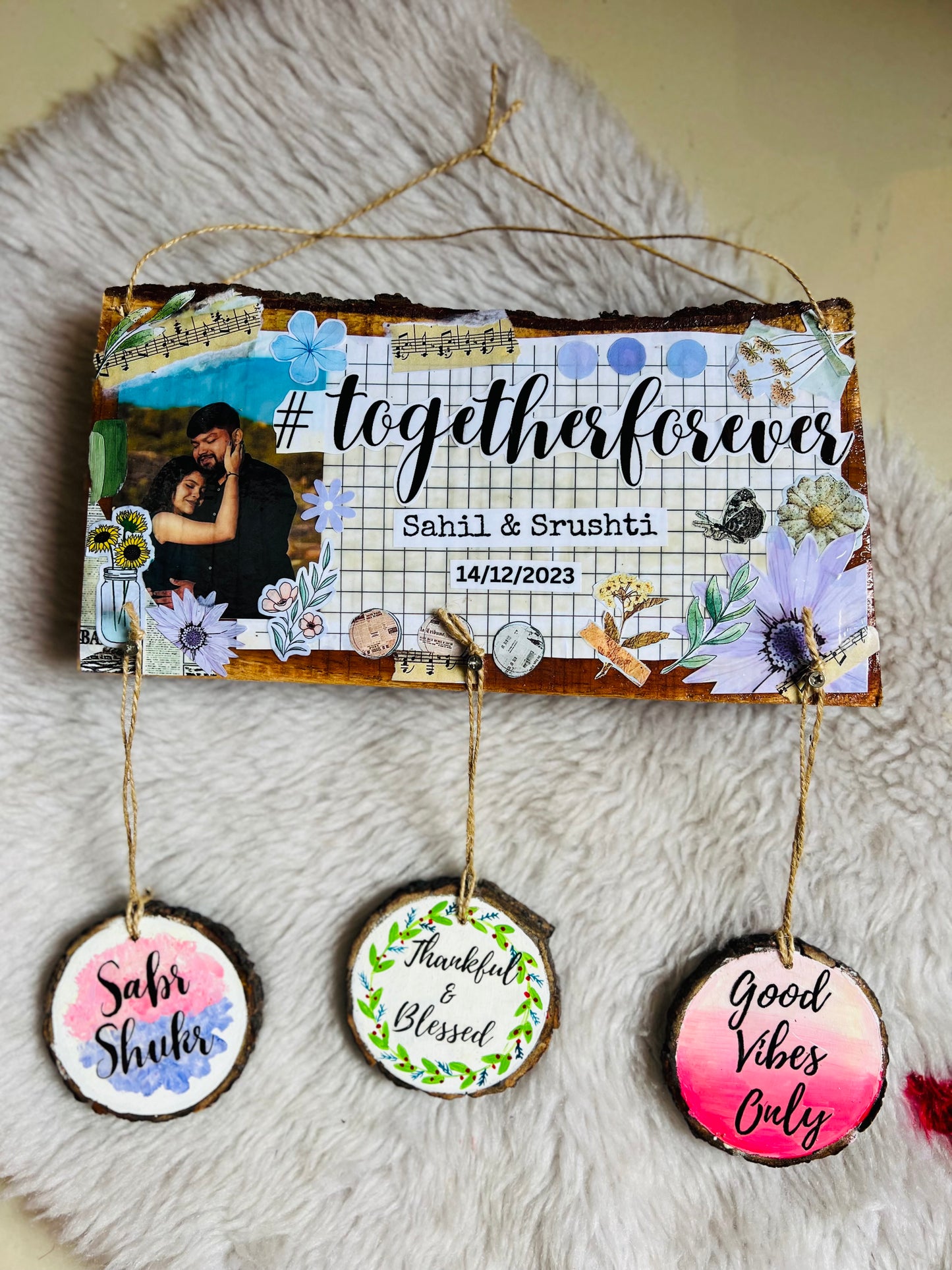 Journal name plate