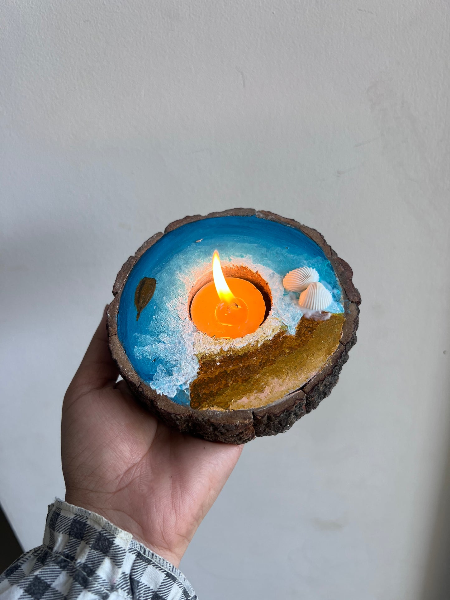 Beach Theme Handcrafted T-Light Candle Holder