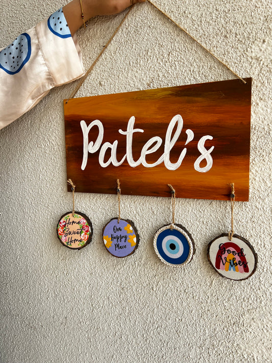 Name plate with family name and 4 hangings…