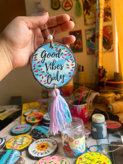 Good Vibes Only – Handmade Floral Wooden Hanging